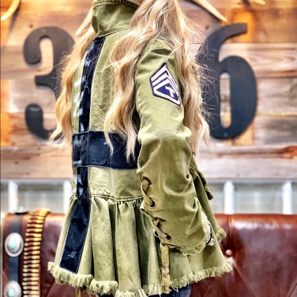 Military Style Jacket - Picture 6 of 12